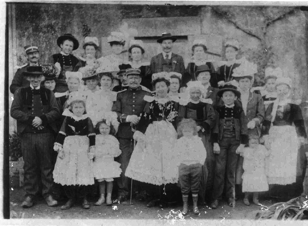 Mariage de Jean Nerzic et Marguerite Le Bihan, � Sca�r